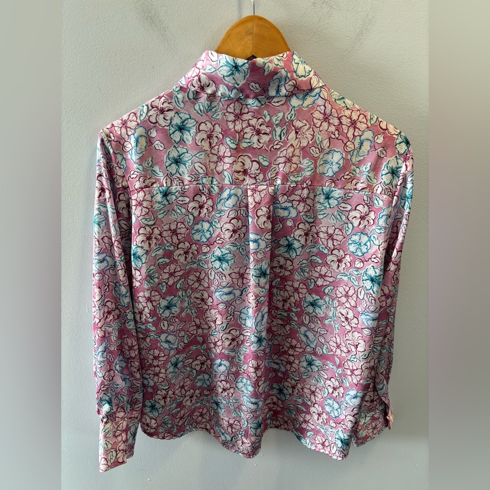 Zara Pink Blue Floral Button-Down ‘Satin’ Blouse Size Small Cottage Coastal - Picture 4 of 11